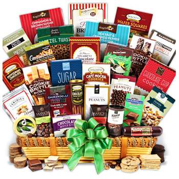 Impressive Holiday Basket to Macao