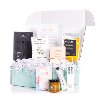 Serenity and Glow Gift Ensemble to Canada