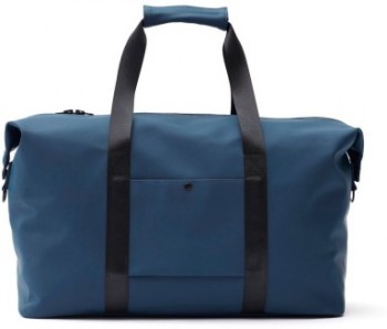 Spacious Weekender Bag to Germany