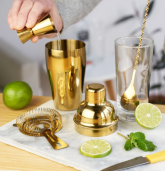 The Top-Notch Bar Kit: Gold Set and Shaker to United States